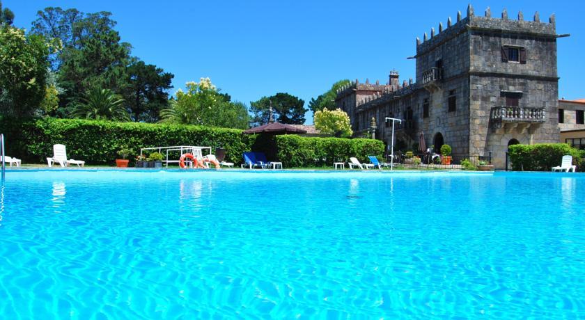 Hotel Pazo O Rial 빌라가르시아 데 아로우사 외부 사진